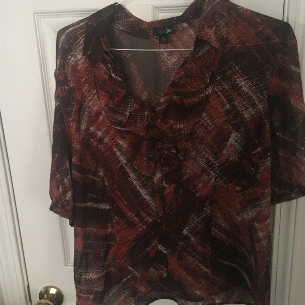 Buttton down shirt